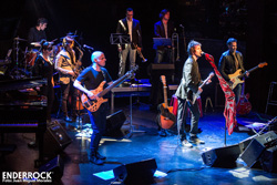 Jordi Lanuza, Mª del Mar Bonet, Èric Vinaixa, Matteo Fiorino i Rosa Zaragoza al Barnasants <p>Èric Vinaixa</p><p>F: Juan Miguel Morales<br></p>